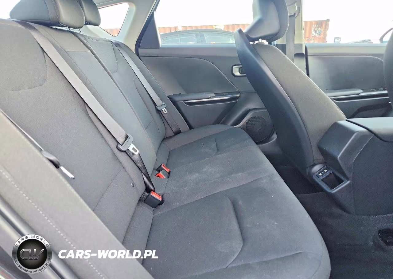 2026 Kia K4 Lxs VIN:3KPFT4DE9TE282519 - 10