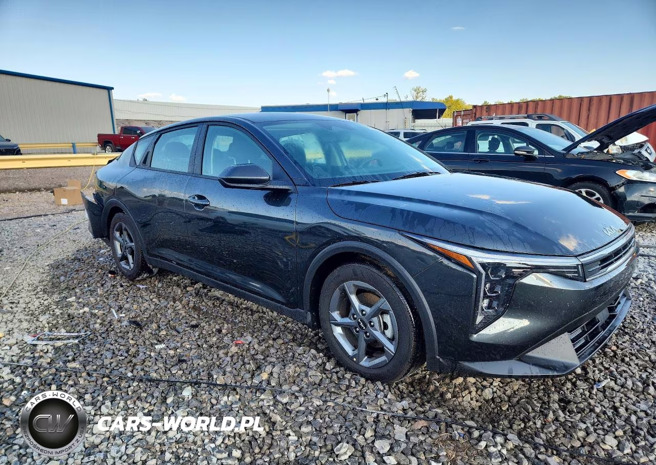 2026 Kia K4 Lxs VIN:3KPFT4DE9TE282519 - 4