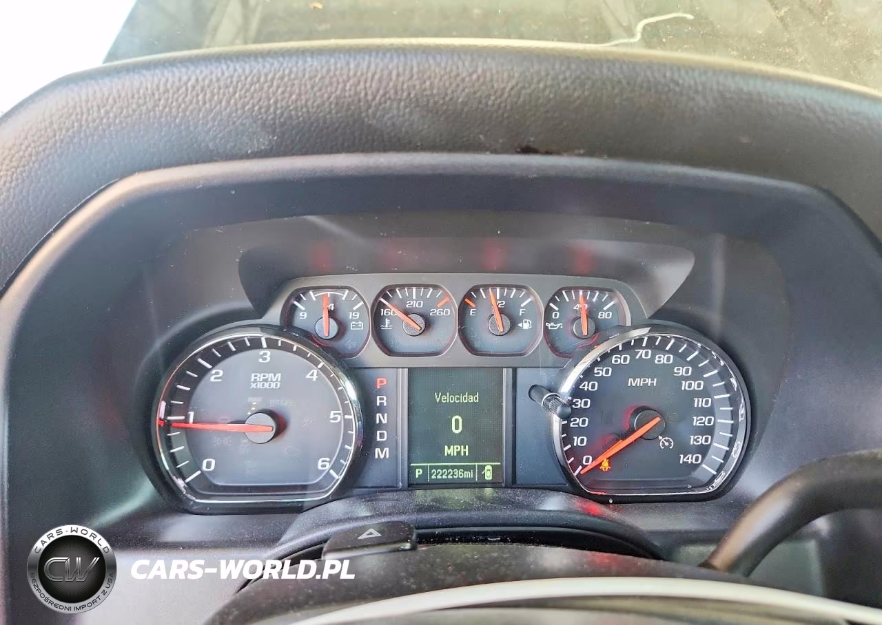 2015 Chevrolet Silverado C1500 VIN:1GCRCPEH6FZ322748 - 9
