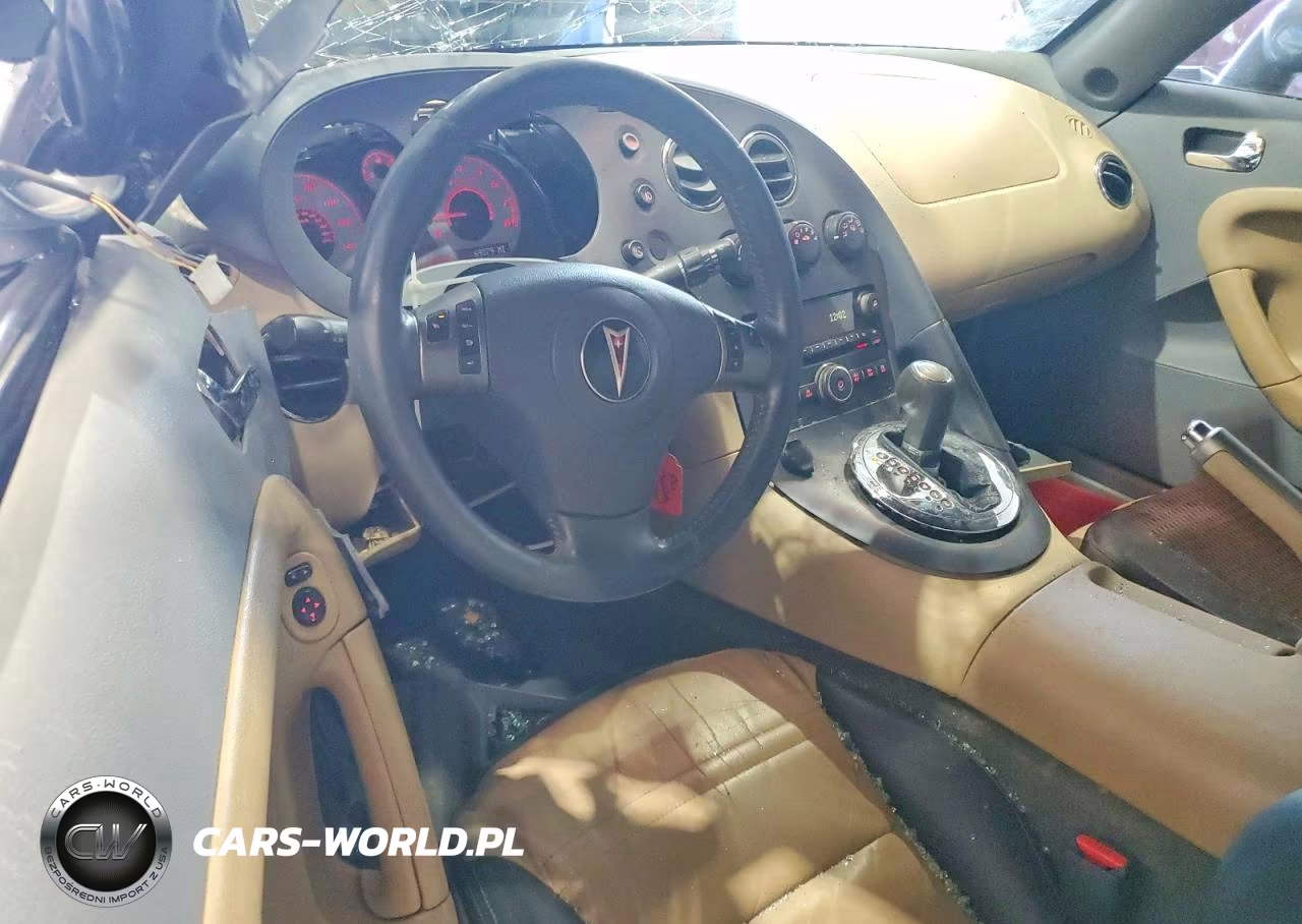 2007 Pontiac Solstice VIN:1G2MB35B37Y104912 - 8