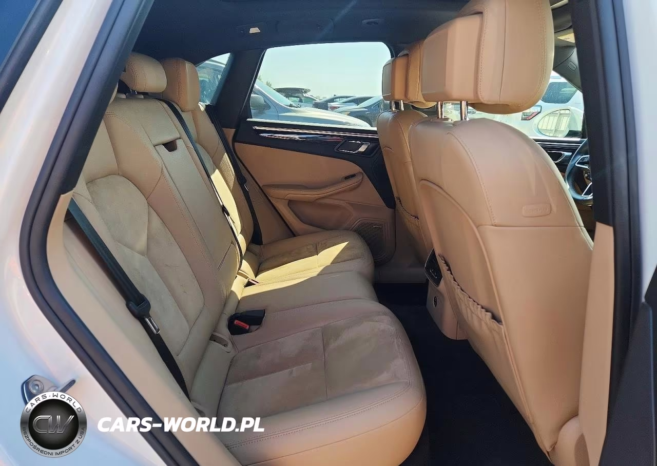 2020 Porsche Macan VIN:WP1AA2A52LLB01114 - 11