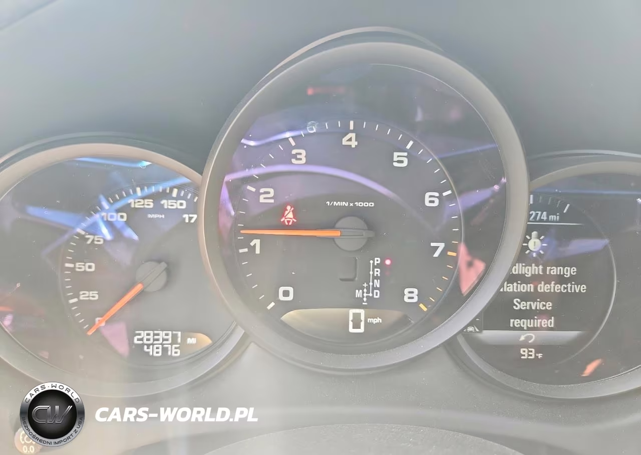 2020 Porsche Macan VIN:WP1AA2A52LLB01114 - 9