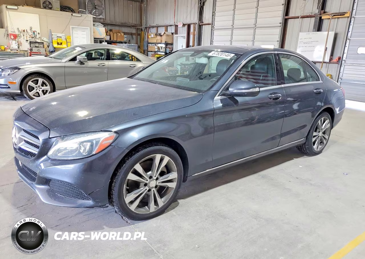 2015 Mercedes-Benz C 300 4Matic – zdjęcie 1 z 12