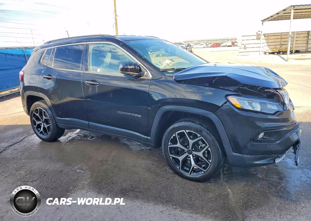 2025 Jeep Compass Limited VIN:3C4NJDCN2ST579418 - 4