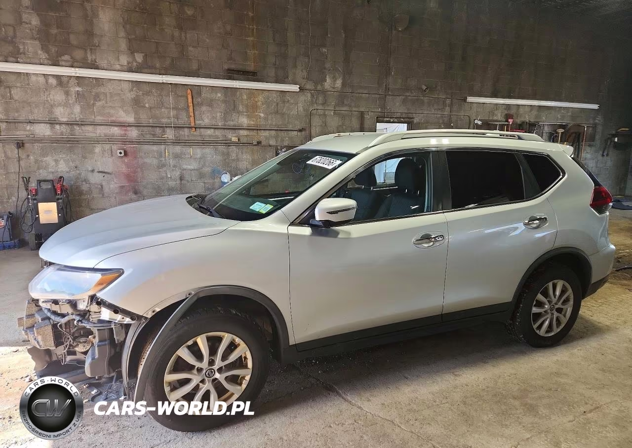 2020 Nissan Rogue Sv – zdjęcie 1 z 14