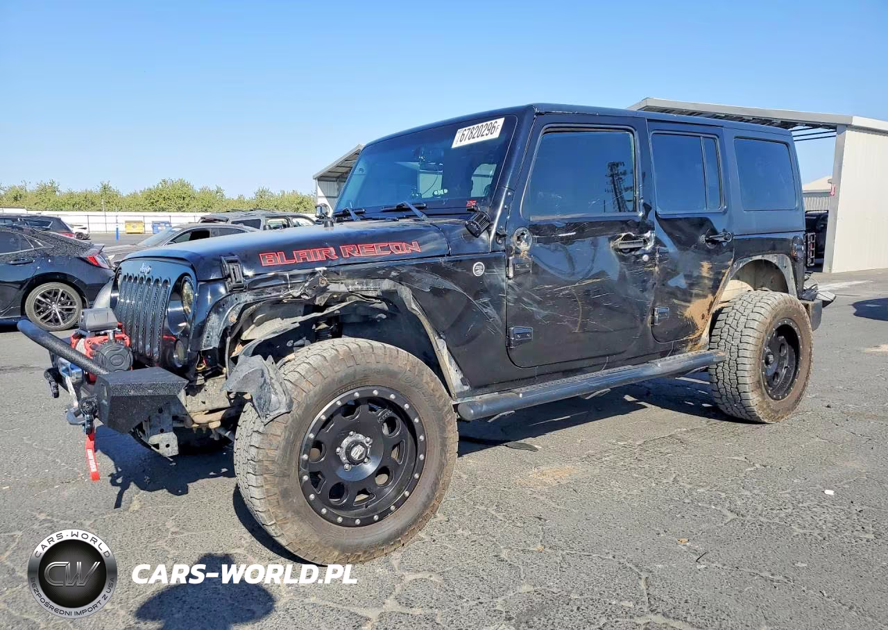 2013 Jeep Wrangler Unlimited Sport VIN:1C4BJWDG5DL702819 - 1