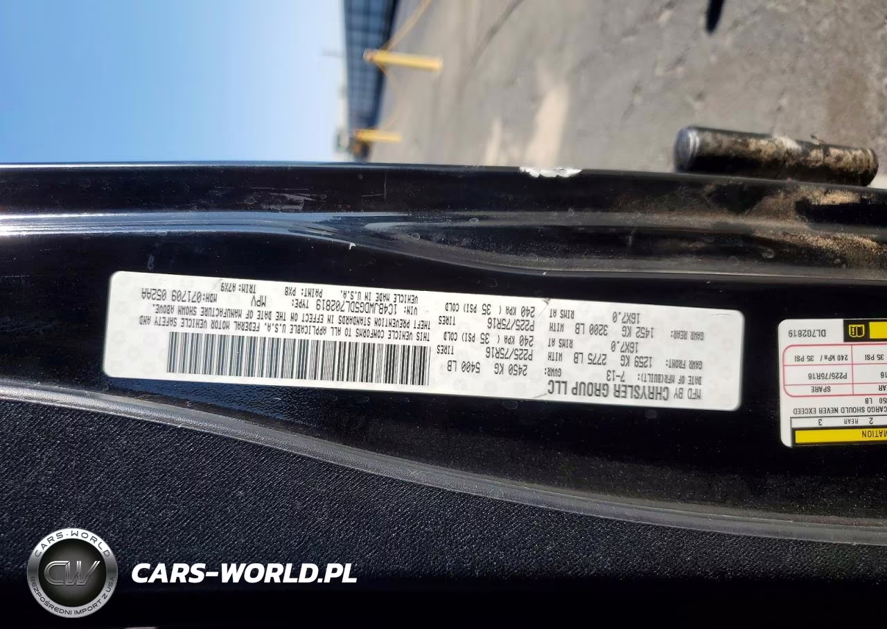 2013 Jeep Wrangler Unlimited Sport VIN:1C4BJWDG5DL702819 - 14
