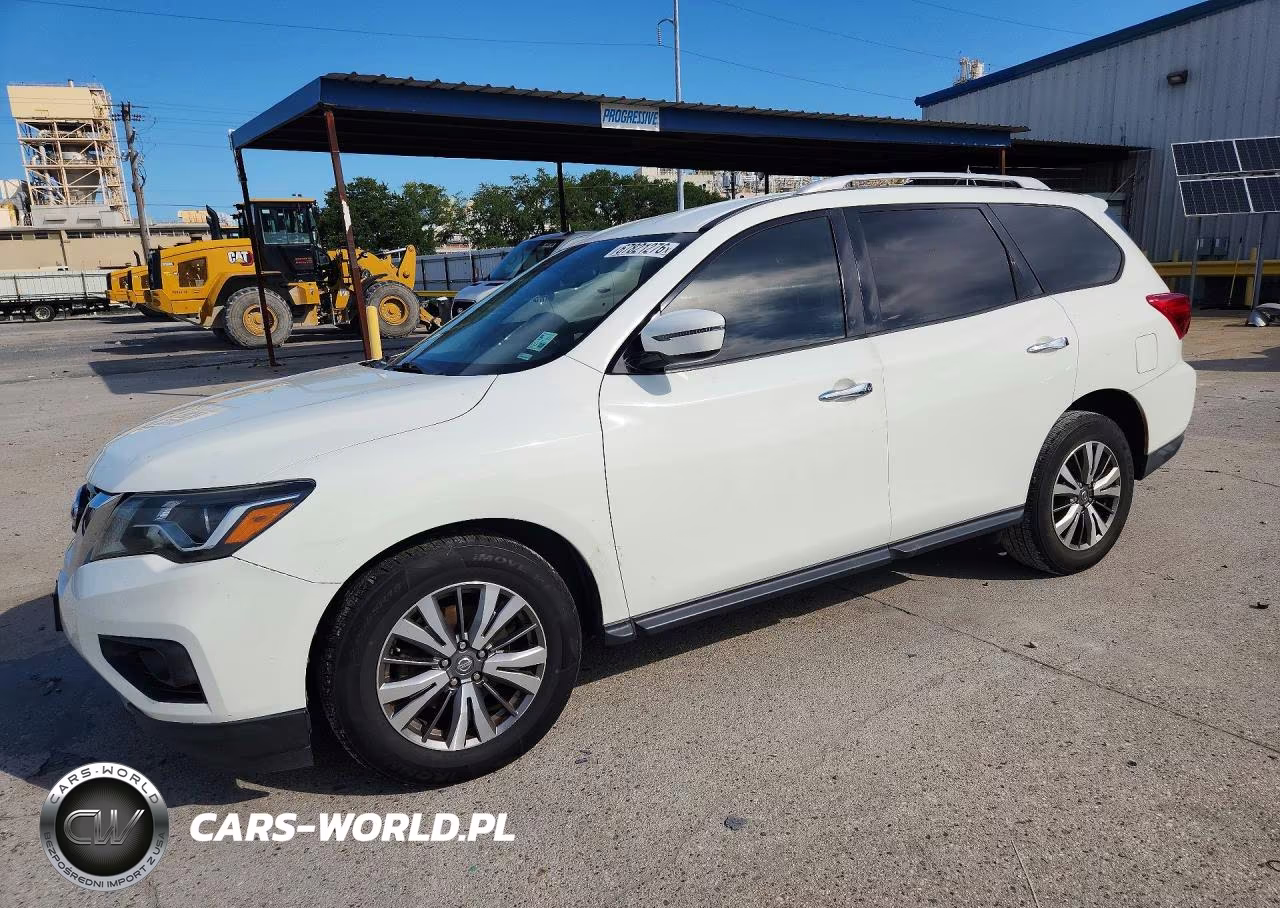 2019 Nissan Pathfinder Sv