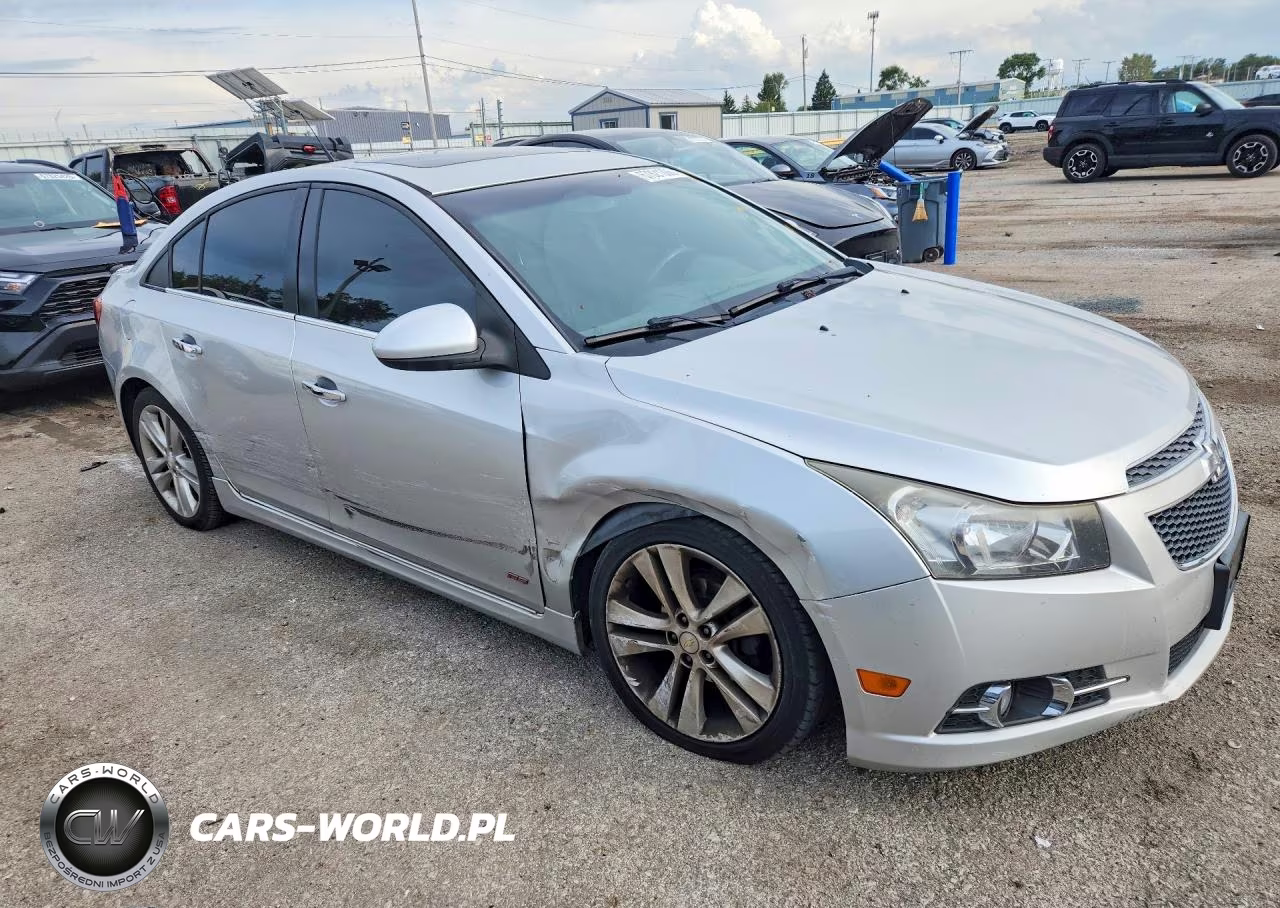 2014 Chevrolet Cruze Ltz VIN:1G1PG5SB6E7334384 - 4