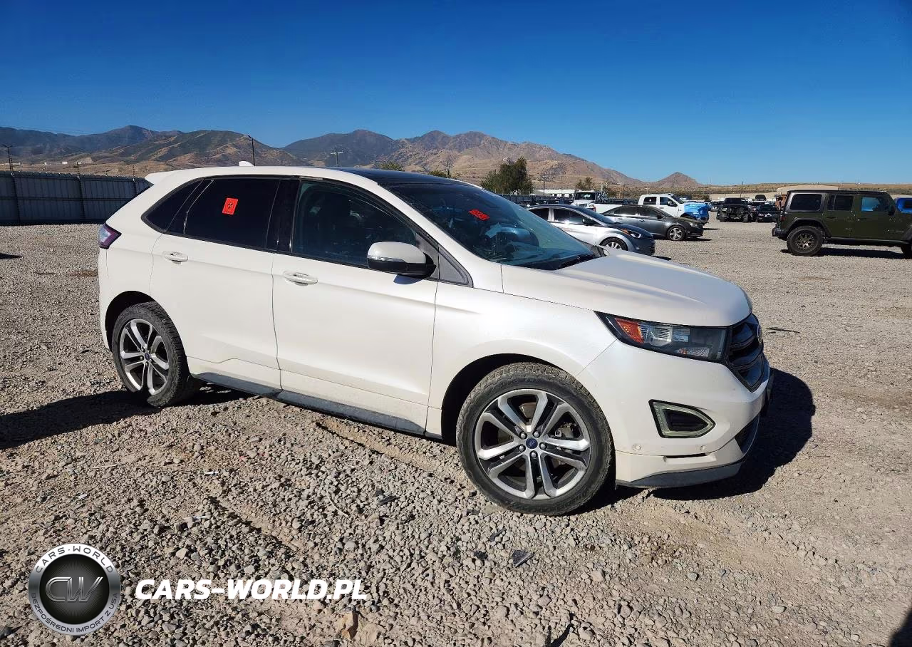 2015 Ford Edge Sport VIN:2FMTK4AP1FBC39750 - 4