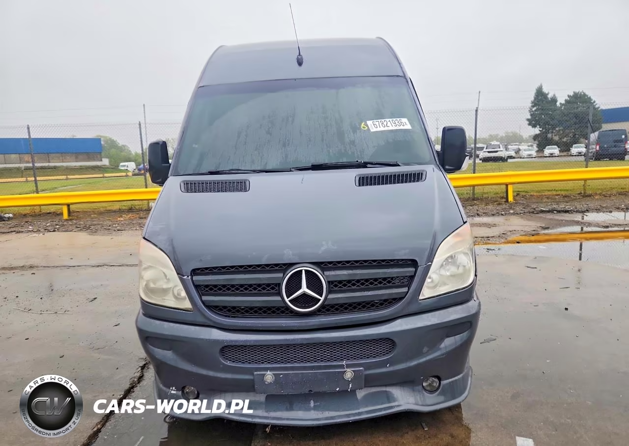 2009 Mercedes-Benz Sprinter 2500 VIN:WDWPE8AC095420376 - 5