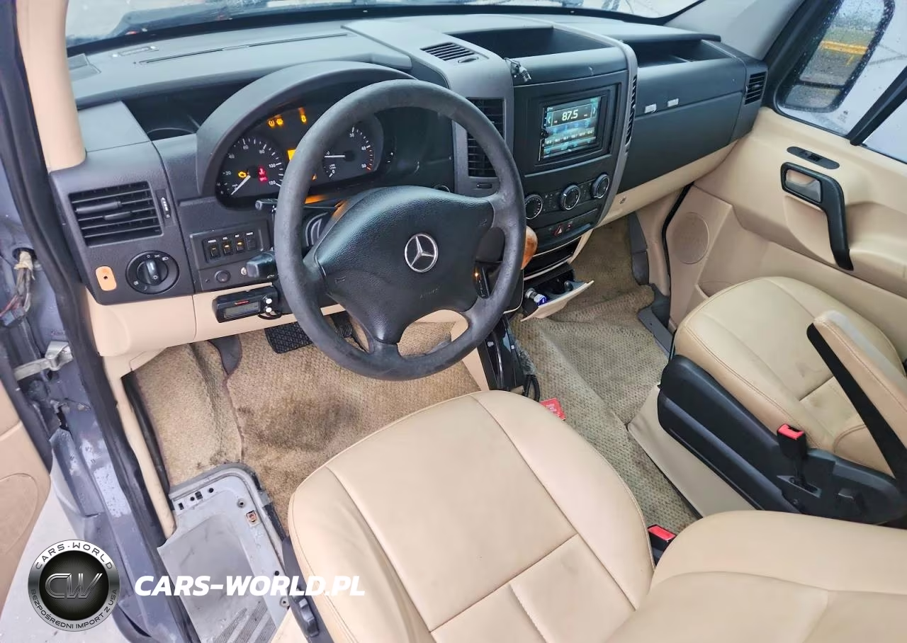 2009 Mercedes-Benz Sprinter 2500 VIN:WDWPE8AC095420376 - 8