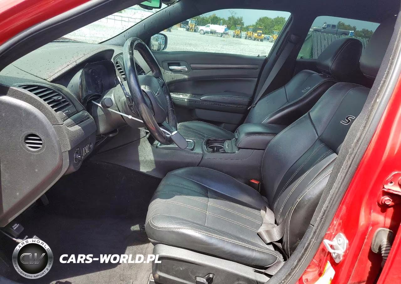 2016 Chrysler 300 S VIN:2C3CCABG0GH224383 - 7