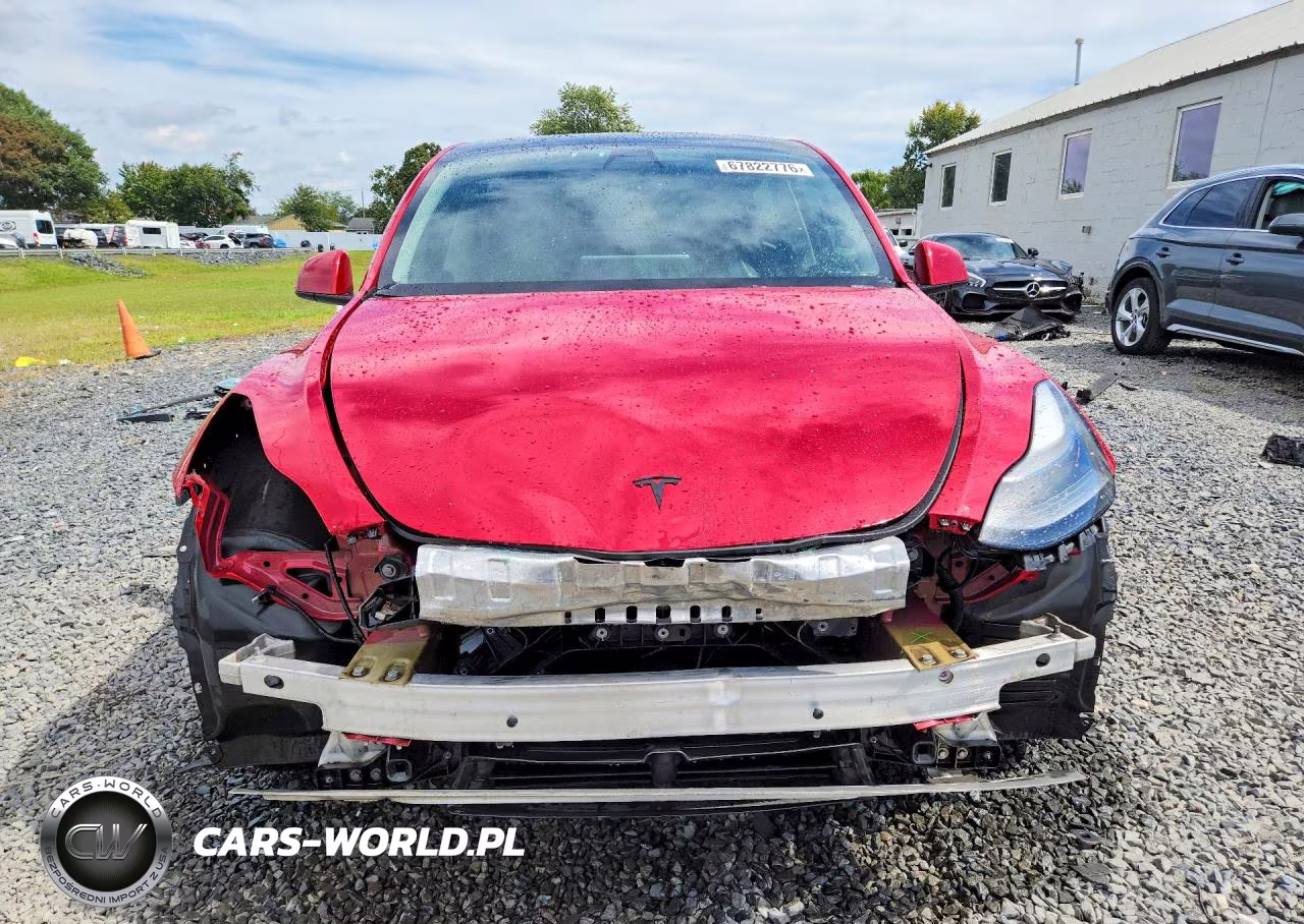 2022 Tesla Model Y VIN:7SAYGDEF0NF466865 - 5