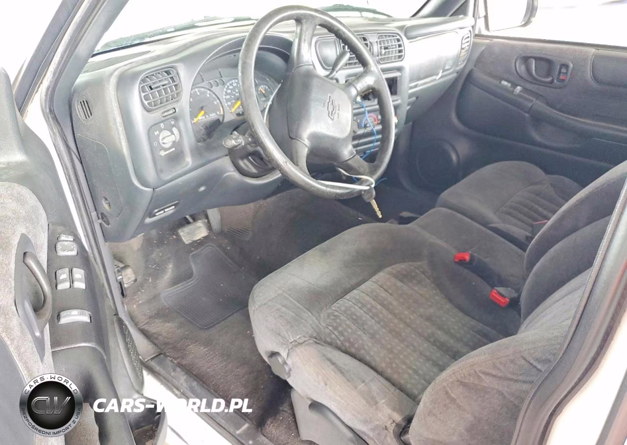 2000 Chevrolet S Truck S10 VIN:1GCCS14W9Y8160936 - 8