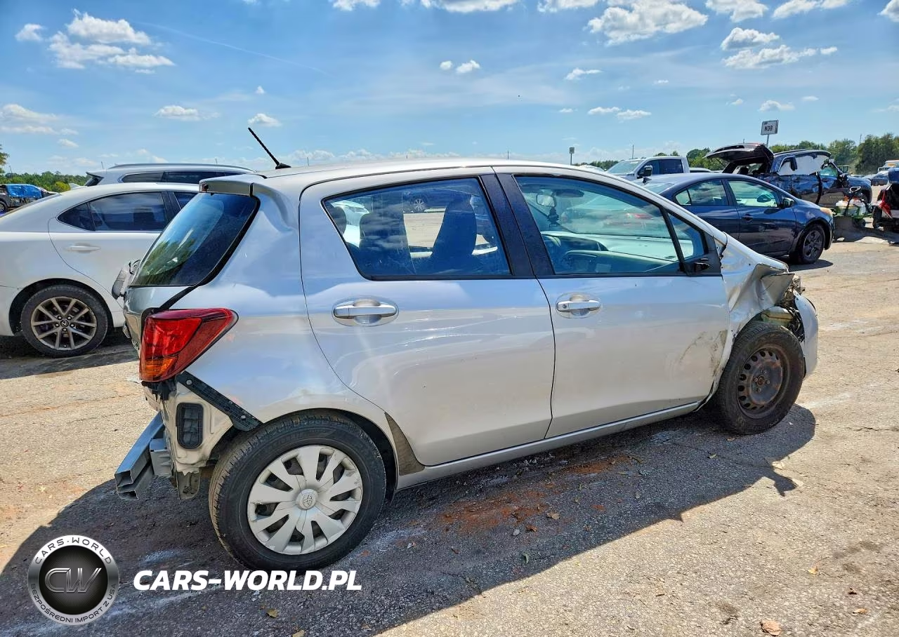2017 Toyota Yaris 5-Door L Fleet VIN:VNKKTUD36HA082311 - 3