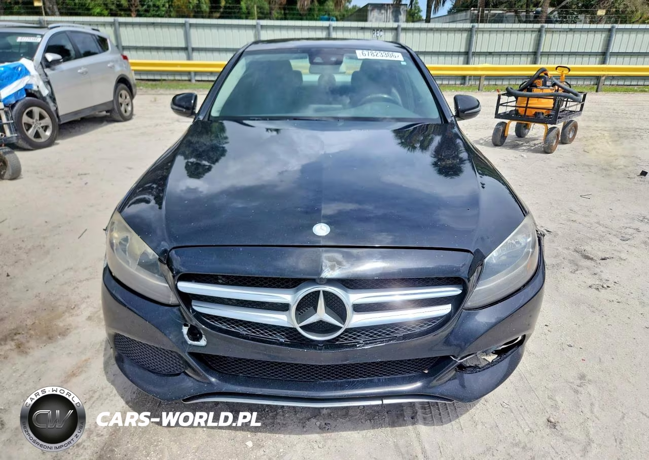 2016 Mercedes-Benz C 300 VIN:55SWF4JB2GU128489 - 5