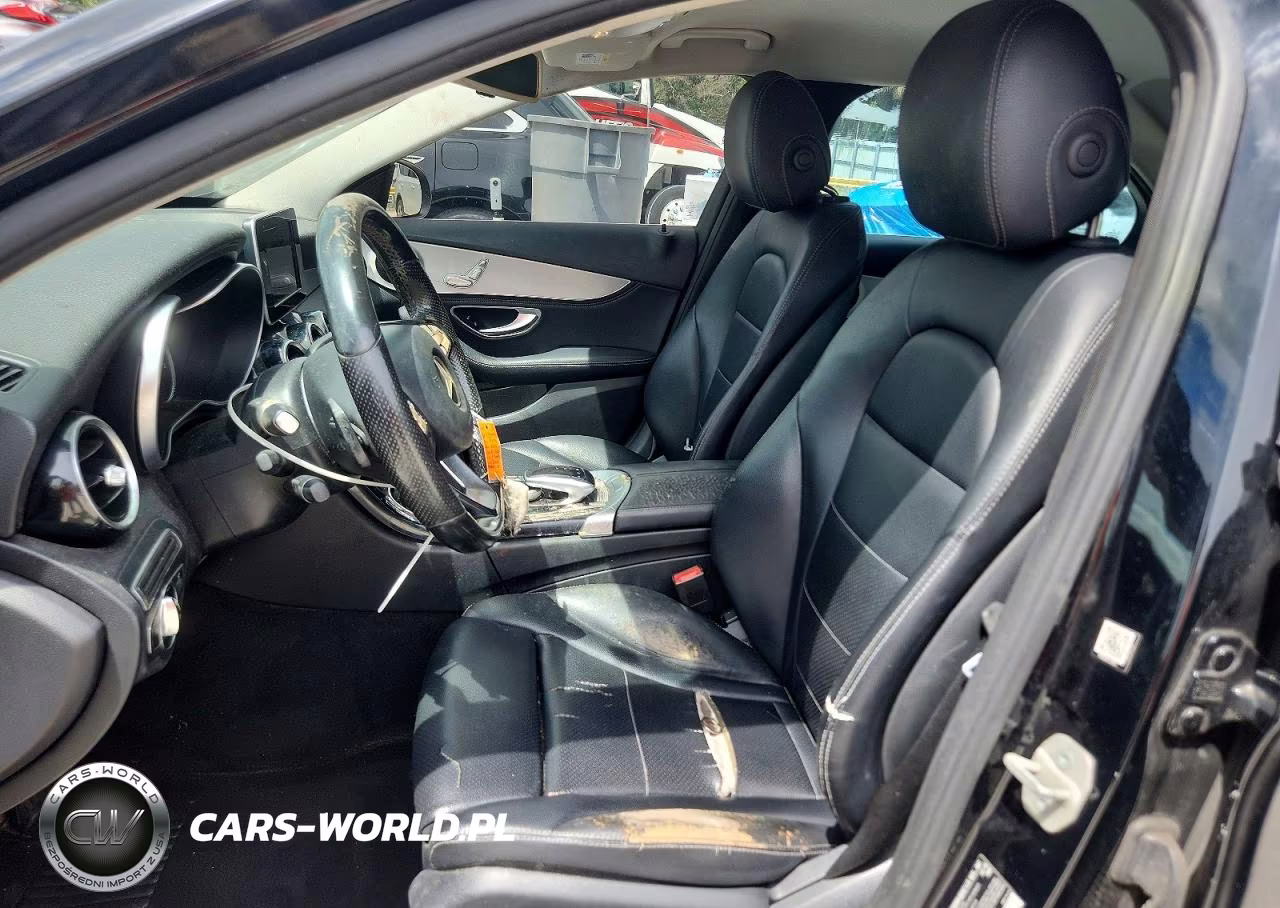 2016 Mercedes-Benz C 300 VIN:55SWF4JB2GU128489 - 7
