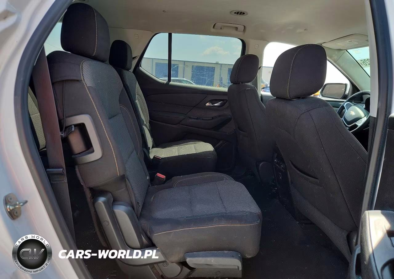 2019 Chevrolet Traverse Lt VIN:1GNERGKW5KJ105840 - 11