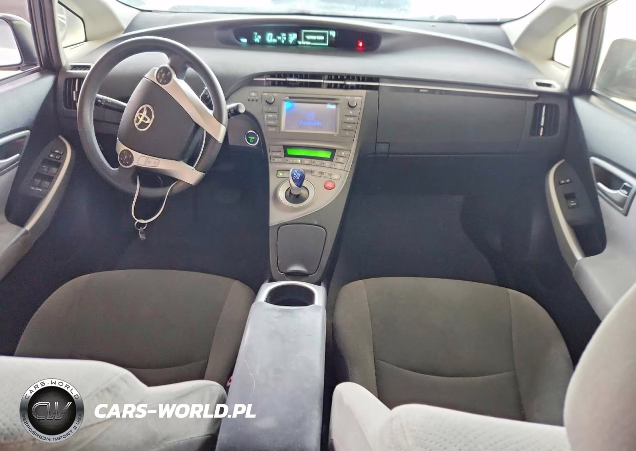 2012 Toyota Prius Two VIN:JTDKN3DUXC1529852 - 8