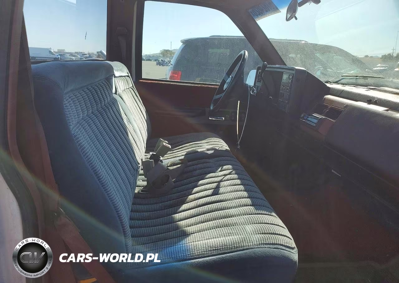 1992 Chevrolet Gmt-400 C1500 VIN:1GCDC14K2NZ122498 - 10