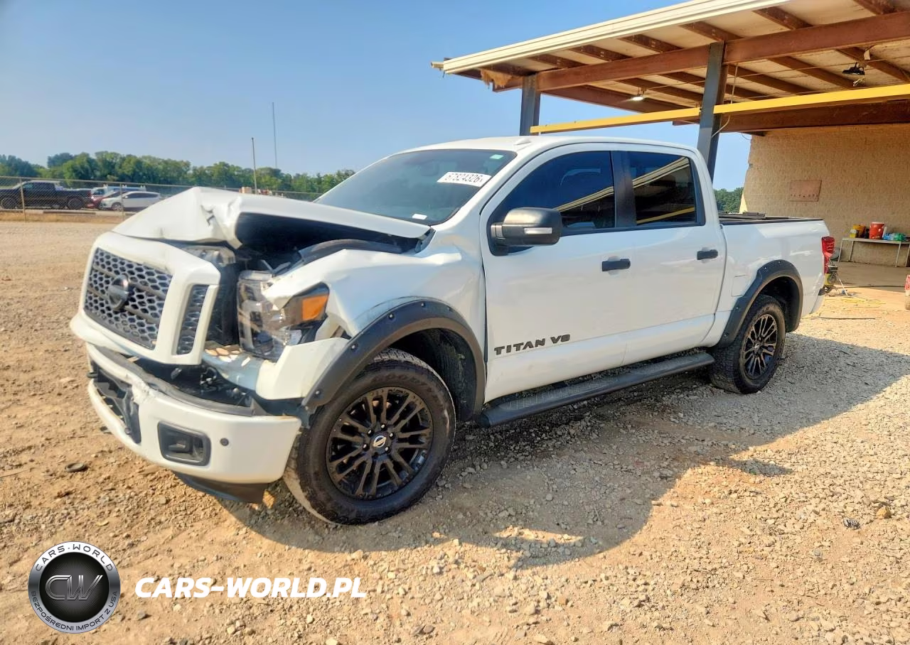 2018 Nissan Titan Sl – zdjęcie 1 z 12