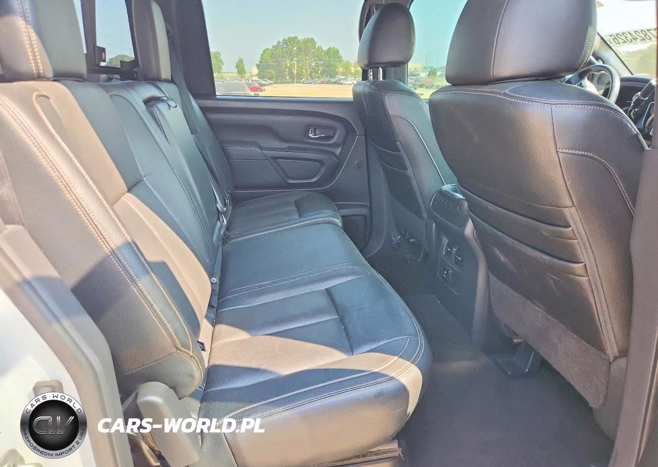 2018 Nissan Titan Sl VIN:1N6AA1E51JN531673 - 10