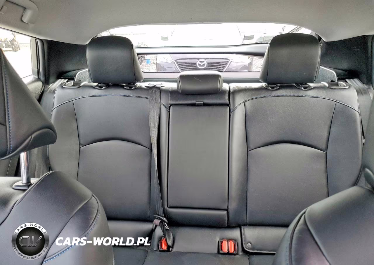 2017 Toyota Prius Four Touring VIN:JTDKARFUXH3052735 - 10