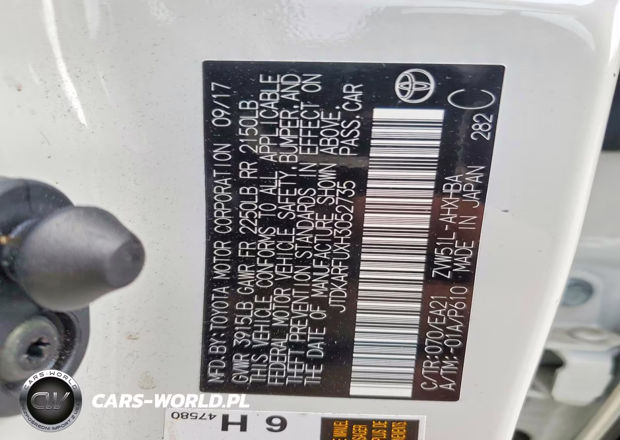 2017 Toyota Prius Four Touring VIN:JTDKARFUXH3052735 - 14