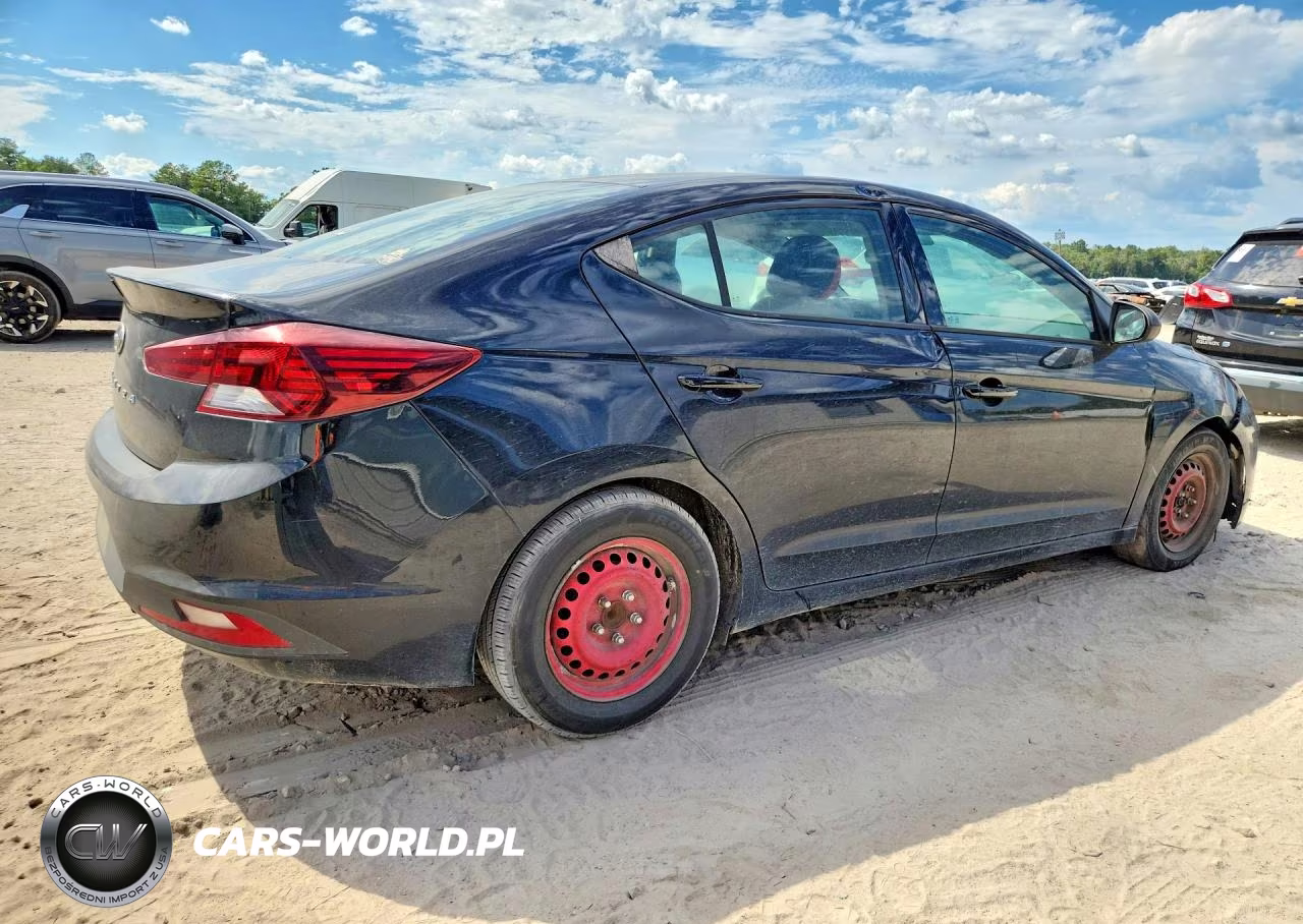 2019 Hyundai Elantra Se VIN:5NPD74LF9KH457450 - 3