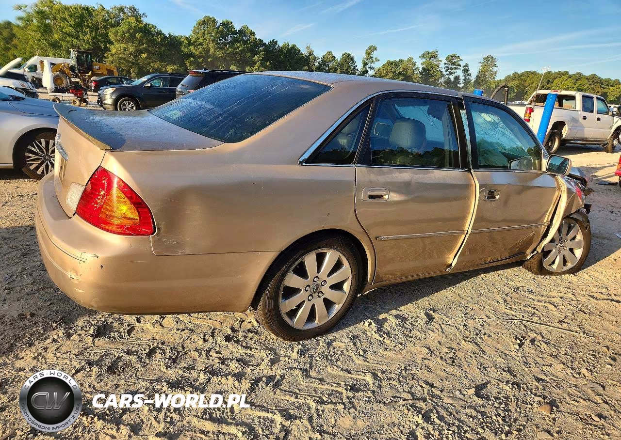 2000 Toyota Avalon Xls VIN:4T1BF28BXYU111874 - 3