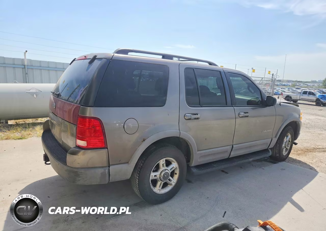 2002 Ford Explorer Xlt VIN:1FMZU73E82ZB62240 - 3