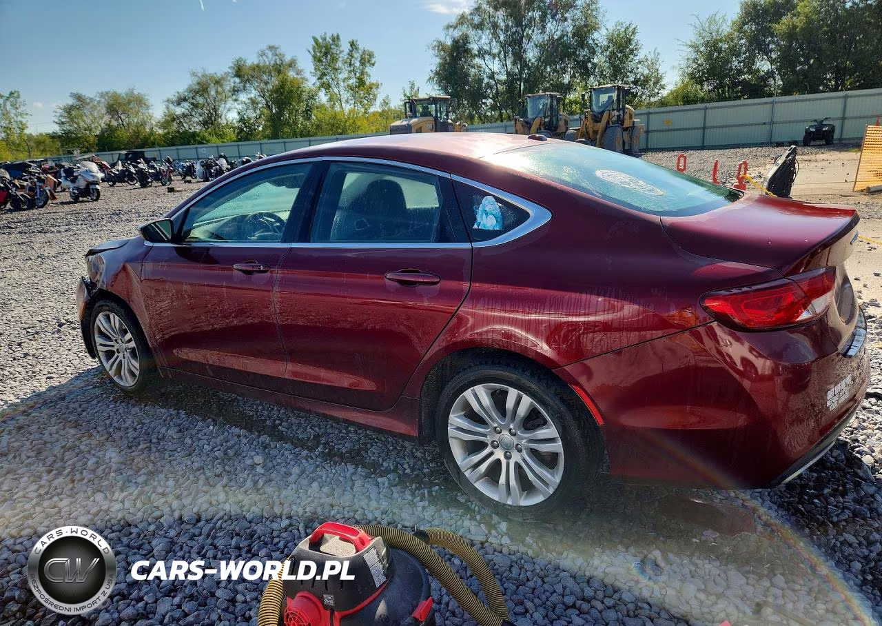 2015 Chrysler 200 Limited VIN:1C3CCCAG5FN736675 - 2