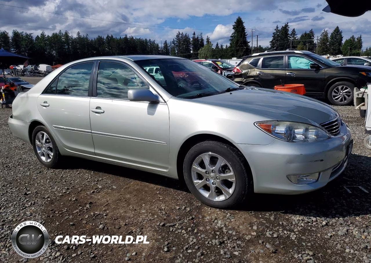 2005 Toyota Camry Xle V6 VIN:JTDBF30K350160262 - 4