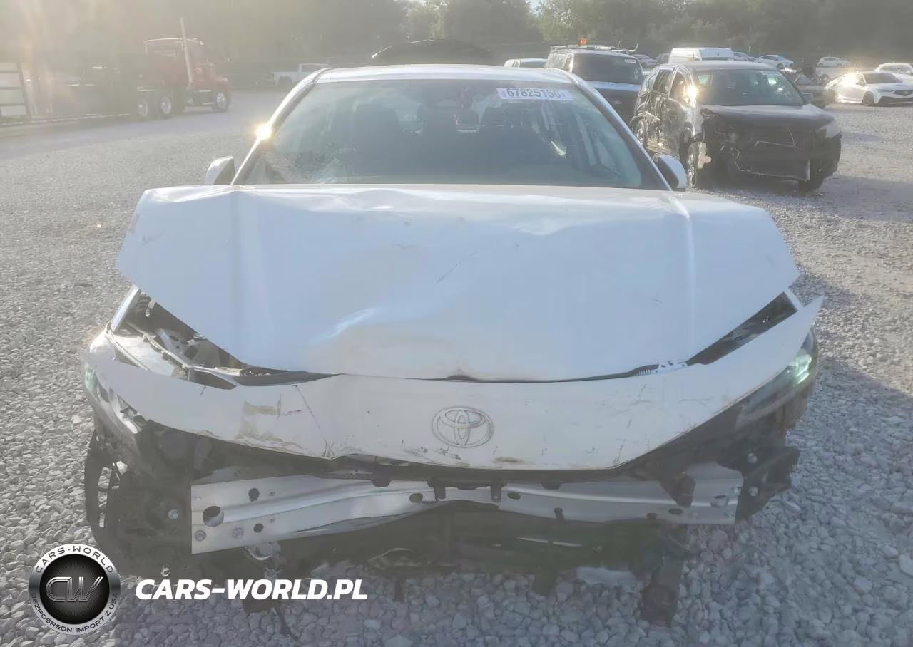2025 Toyota Camry Le VIN:4T1DAACK2SU141905 - 5