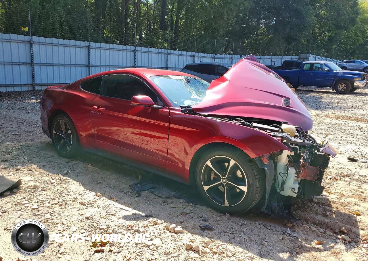 2018 Ford Mustang VIN:1FA6P8TH9J5174634 - 4