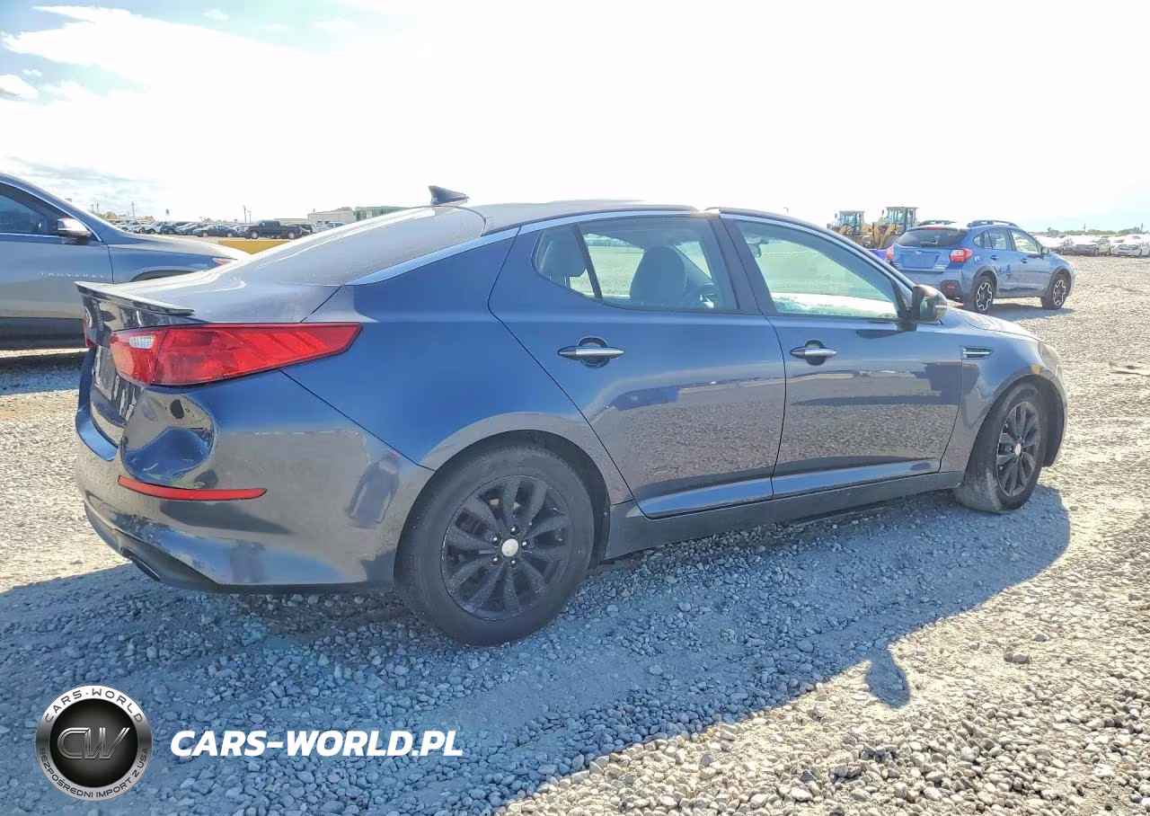 2015 Kia Optima Lx VIN:5XXGM4A74FG477902 - 3