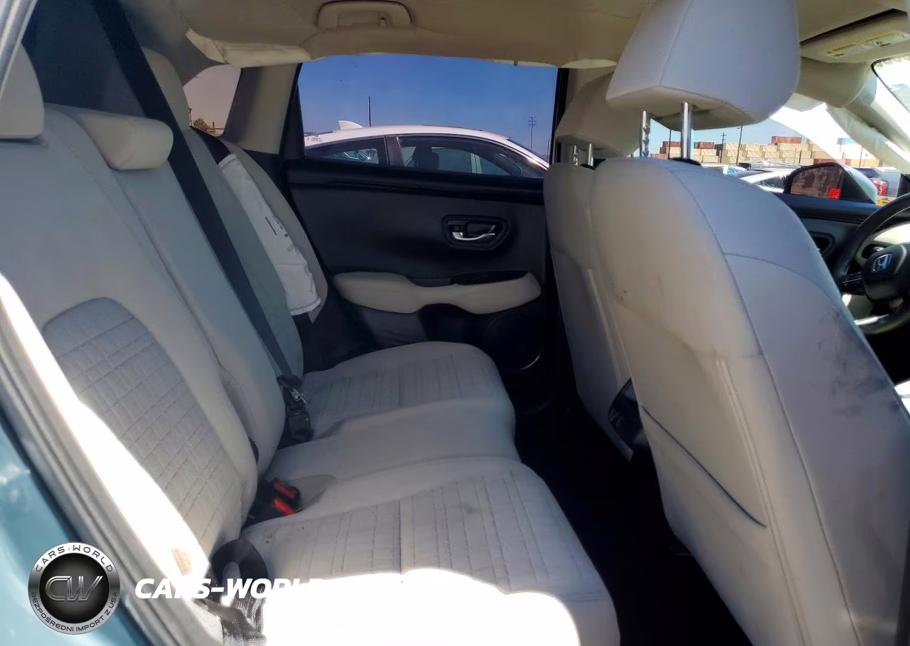 2025 Honda Hr-V Lx VIN:3CZRZ1H3XSM744751 - 11