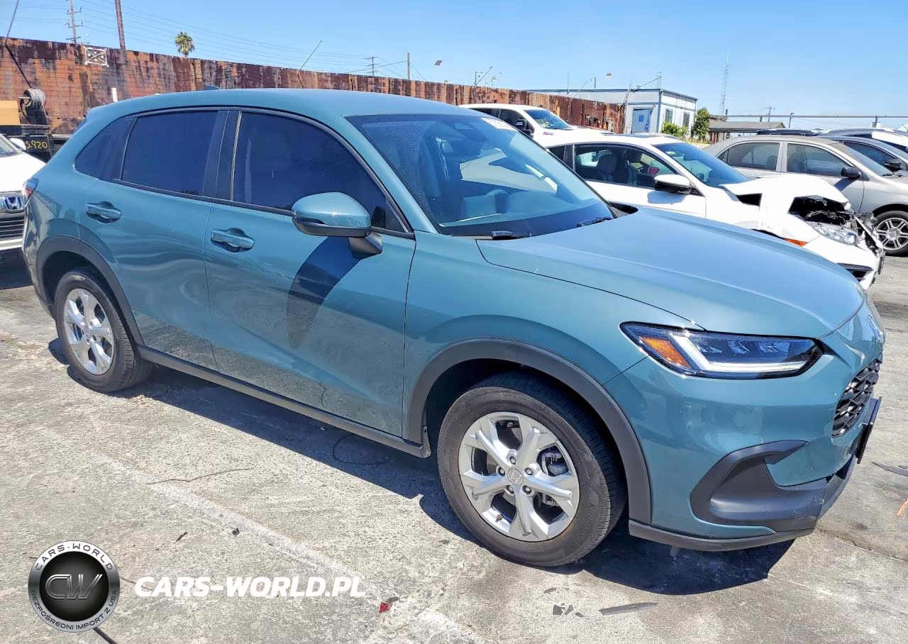 2025 Honda Hr-V Lx VIN:3CZRZ1H3XSM744751 - 4