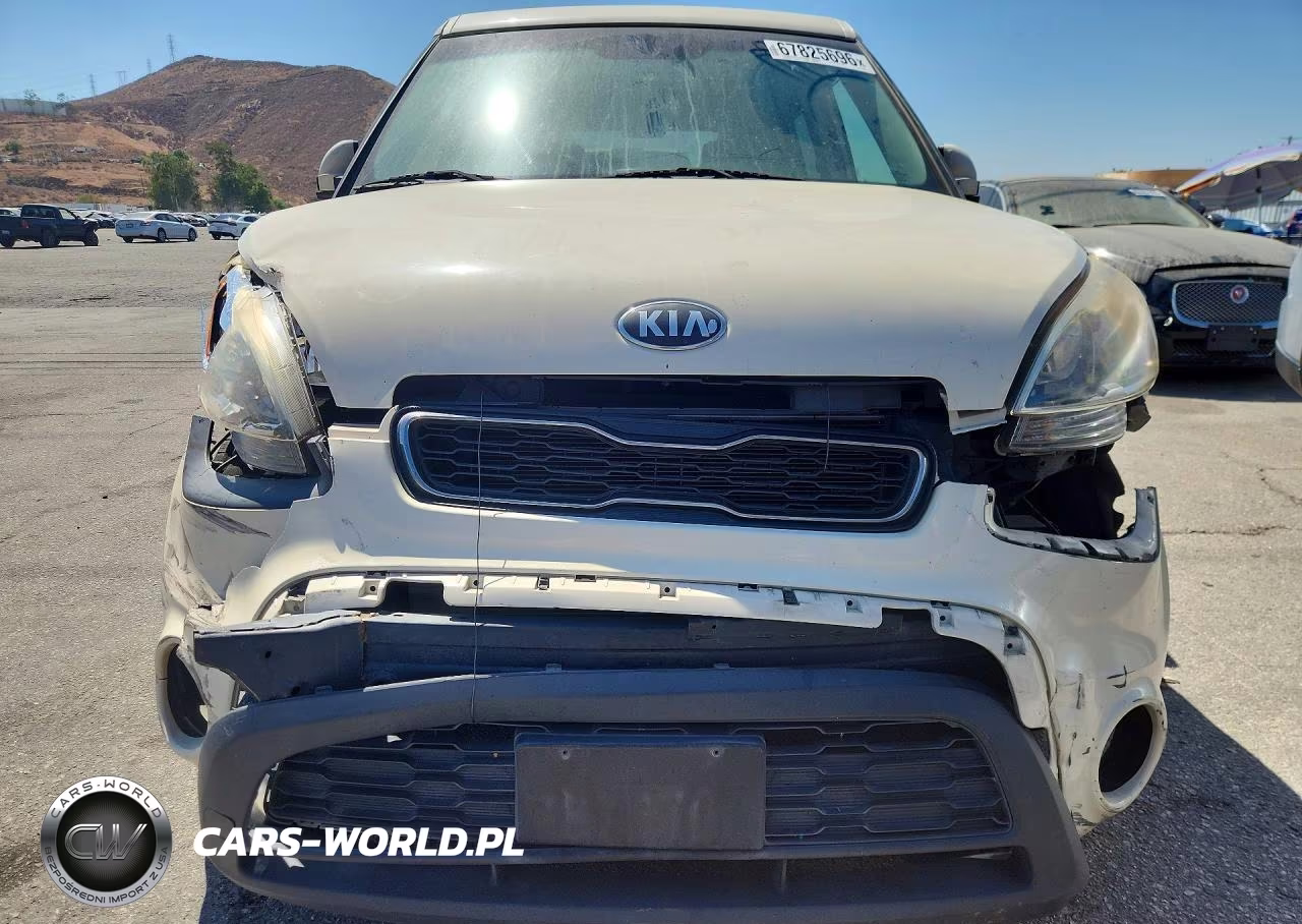 2013 Kia Soul Base VIN:KNDJT2A55D7773299 - 5