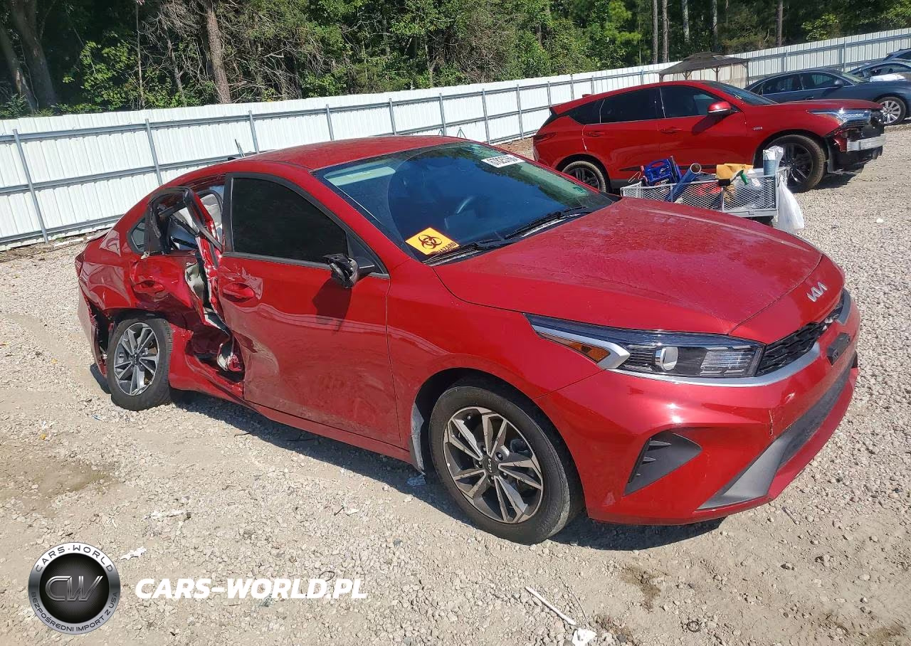2024 Kia Forte Lxs VIN:3KPF24ADXRE763323 - 4