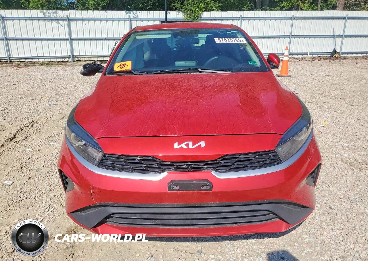 2024 Kia Forte Lxs VIN:3KPF24ADXRE763323 - 5
