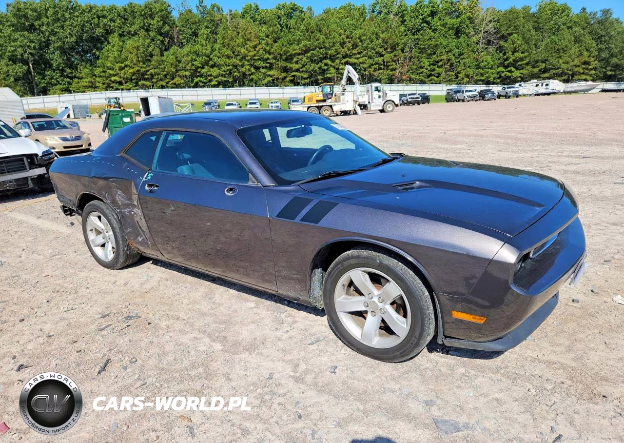 2014 Dodge Challenger Sxt VIN:2C3CDYAG8EH203964 - 4