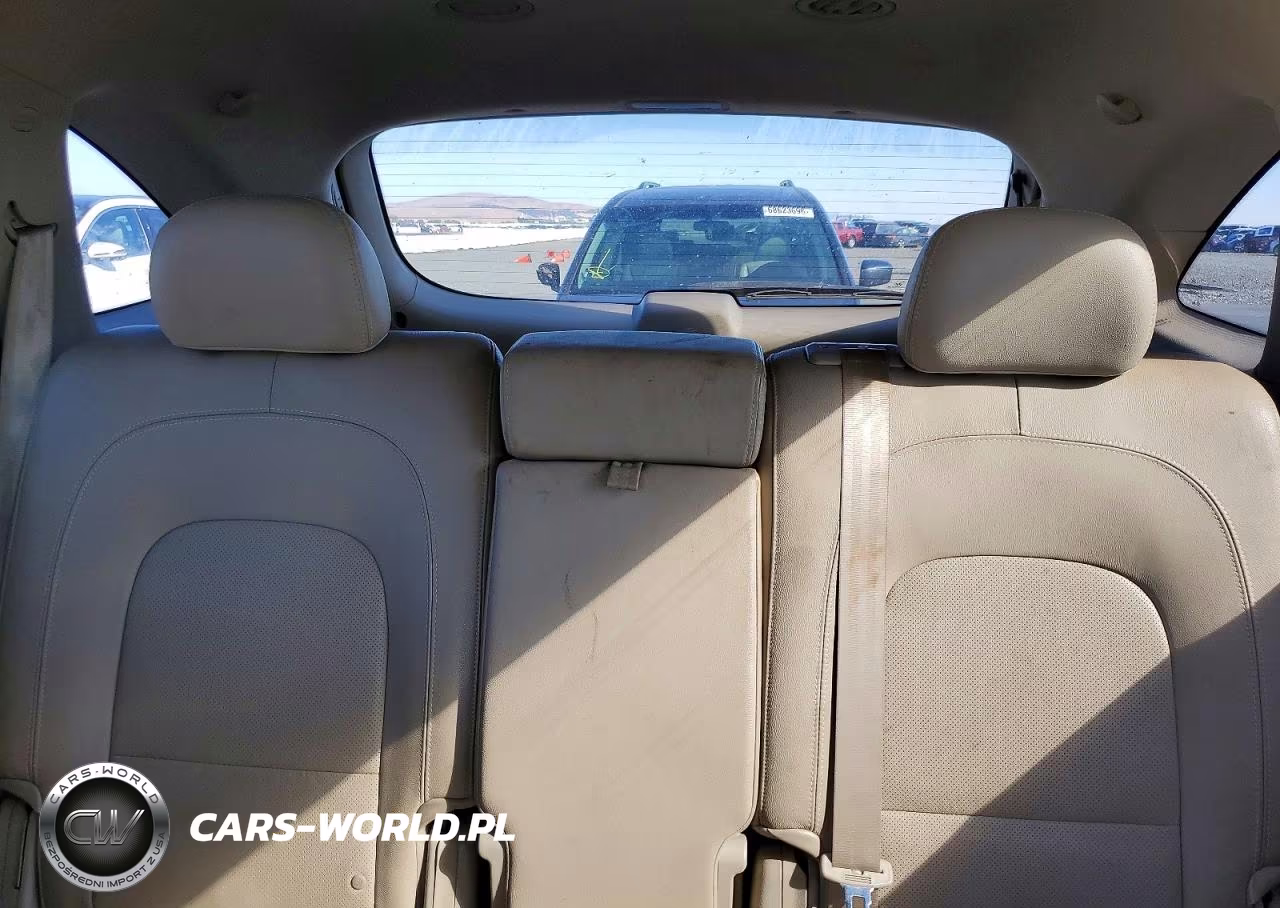 2012 Hyundai Veracruz Limited VIN:KM8NUDCCXCU197968 - 10