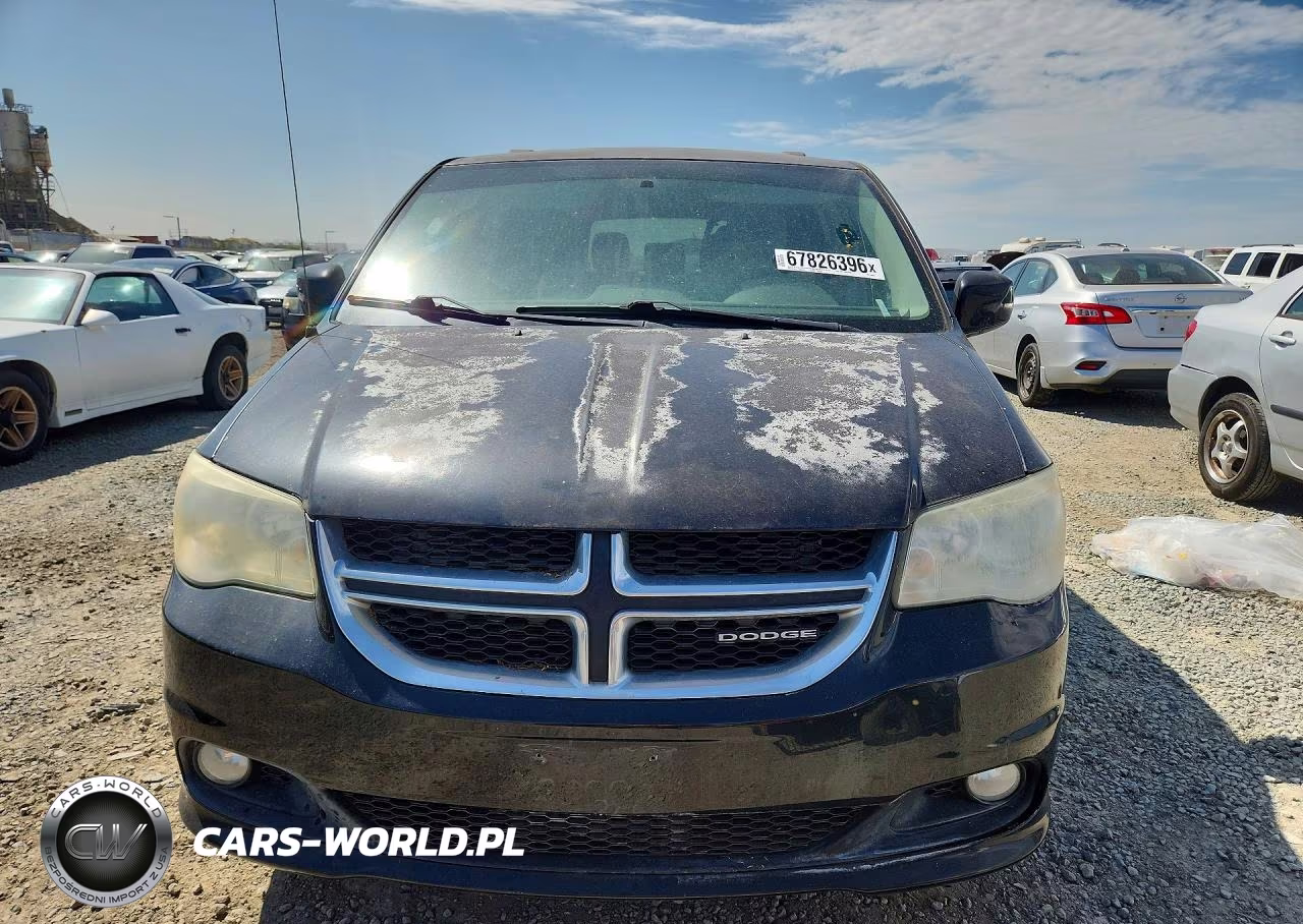 2011 Dodge Grand Caravan Crew VIN:2D4RN5DG1BR608294 - 5