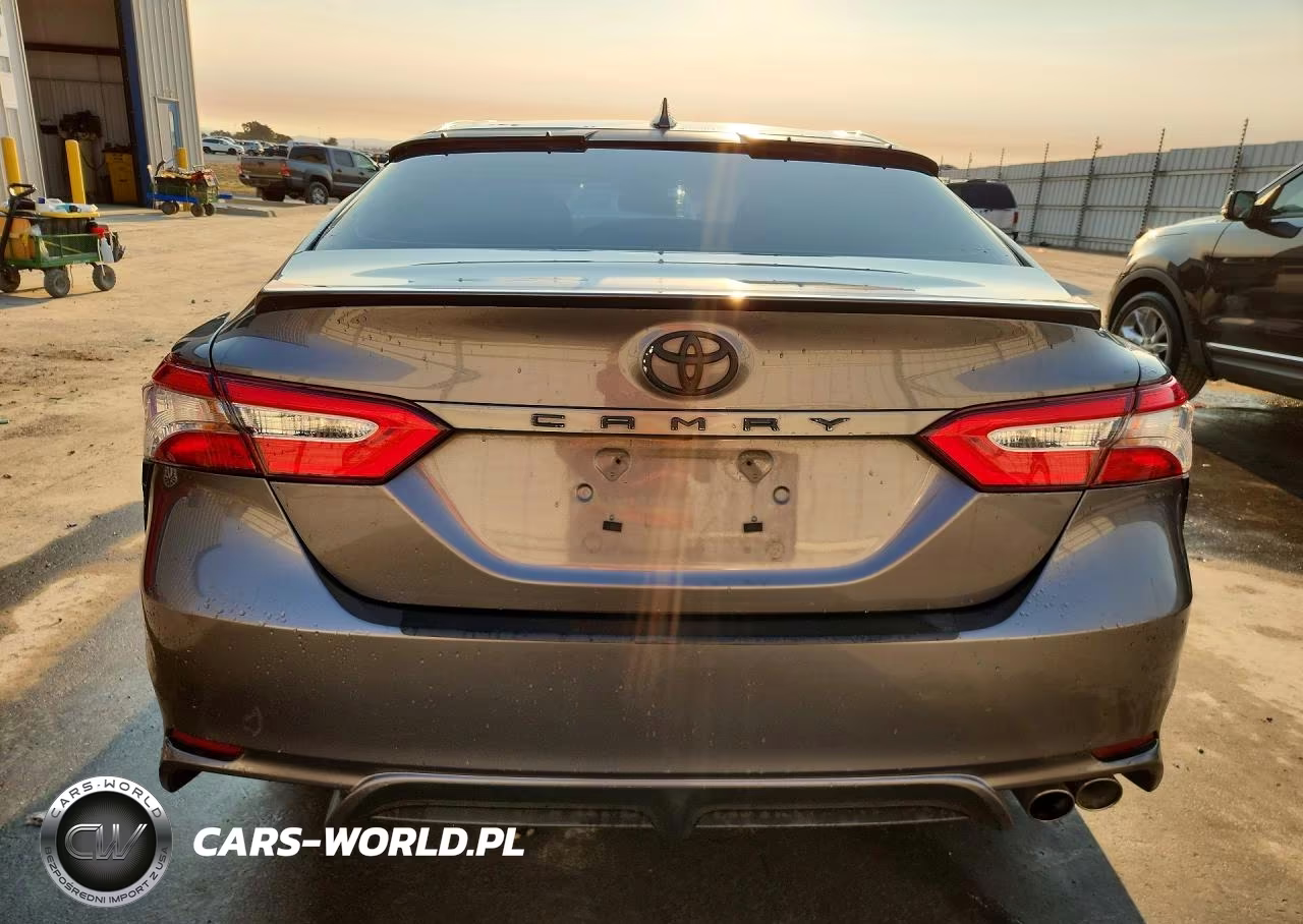 2019 Toyota Camry Se VIN:4T1B11HK8KU226103 - 6