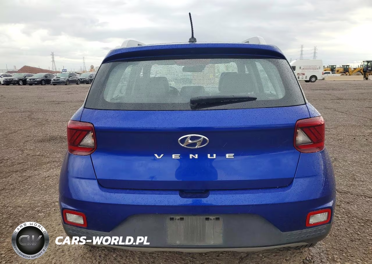2023 Hyundai Venue Limited VIN:KMHRC8A36PU224734 - 6