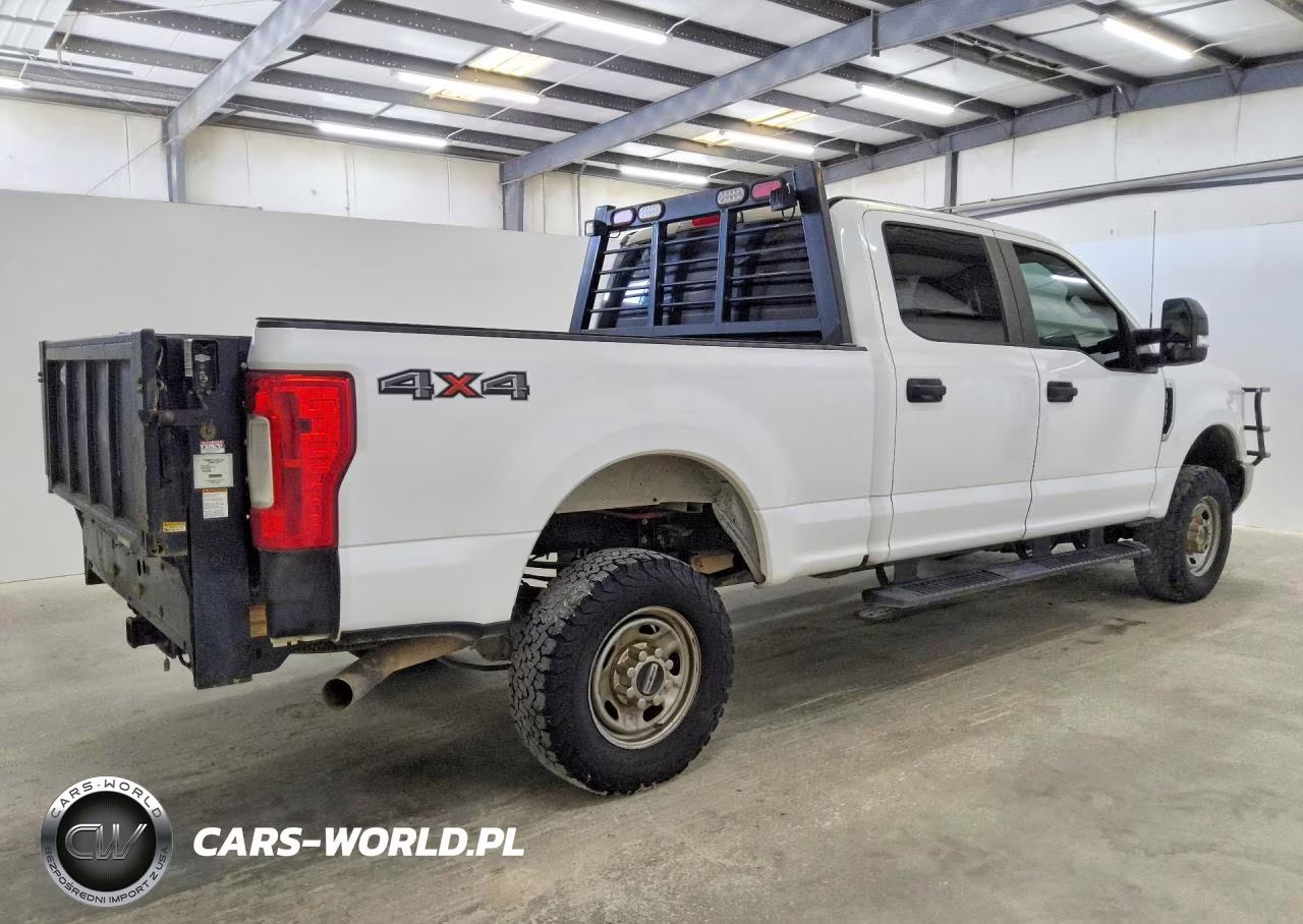2018 Ford F350 Super Duty VIN:1FT7W3B63JEC59795 - 3