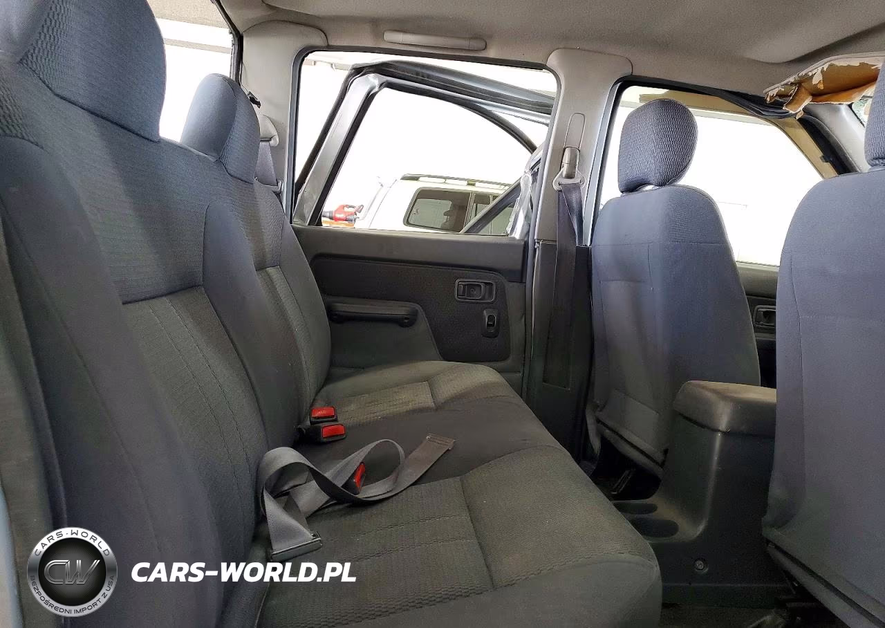 2001 Nissan Frontier Xe VIN:1N6ED27T61C333192 - 10