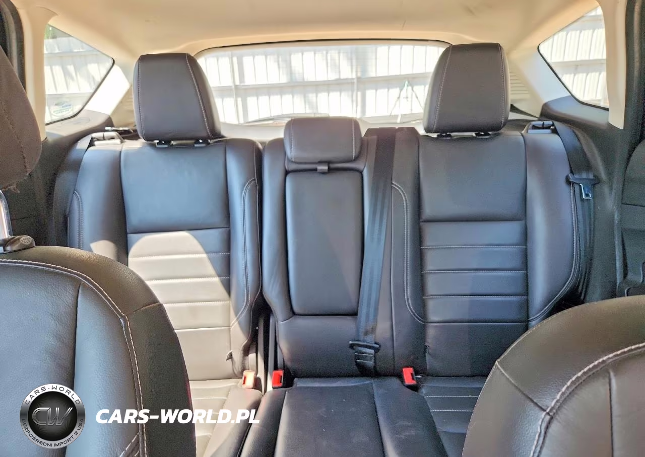 2016 Ford C-Max Premium Sel VIN:1FADP5CU9GL112092 - 10